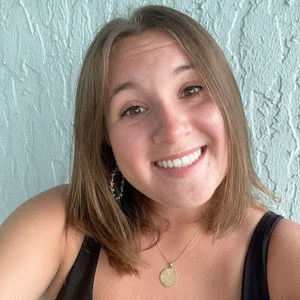 Meet your Posher, Anna